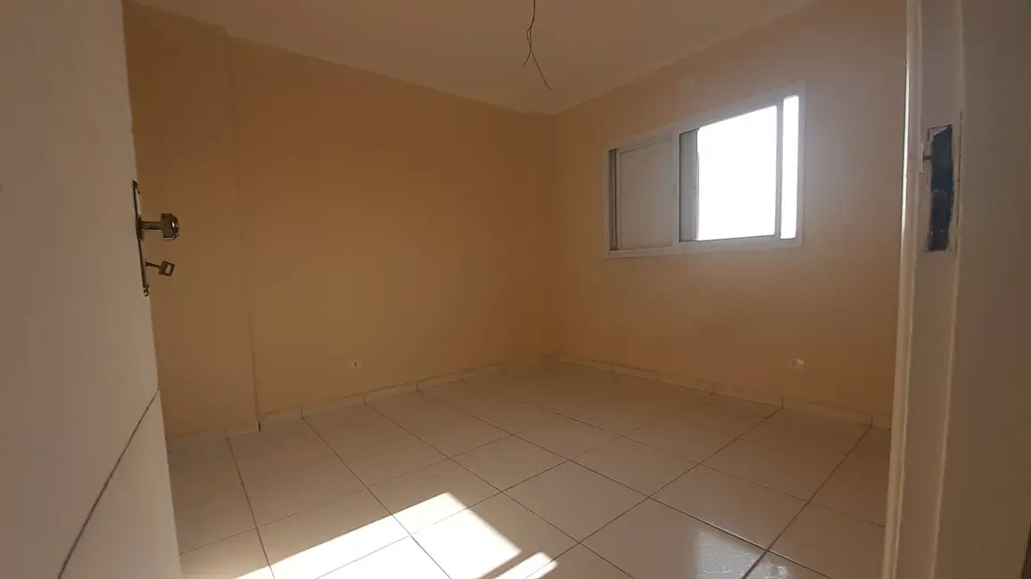 Foto 3 de Apartamento com 2 quartos à venda, 63m2 em Mongagua - SP