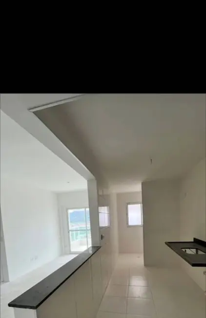 Foto 2 de Apartamento com 2 quartos à venda, 71m2 em Mongagua - SP