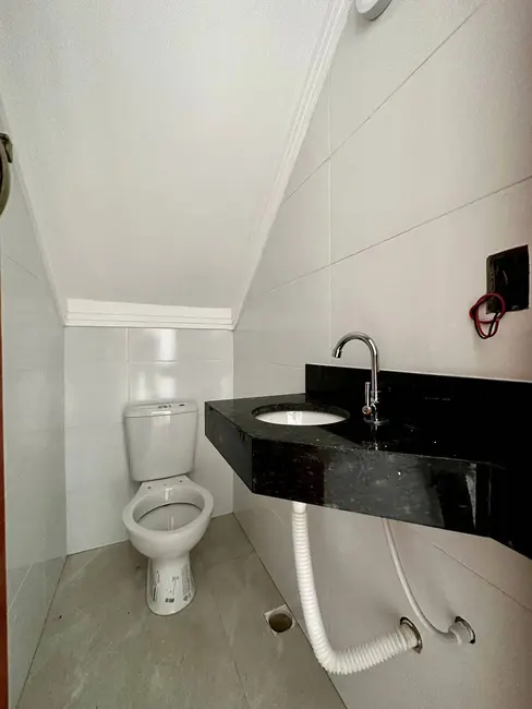 Foto 6 de Casa com 2 quartos à venda, 63m2 em Canto do Forte, Praia Grande - SP