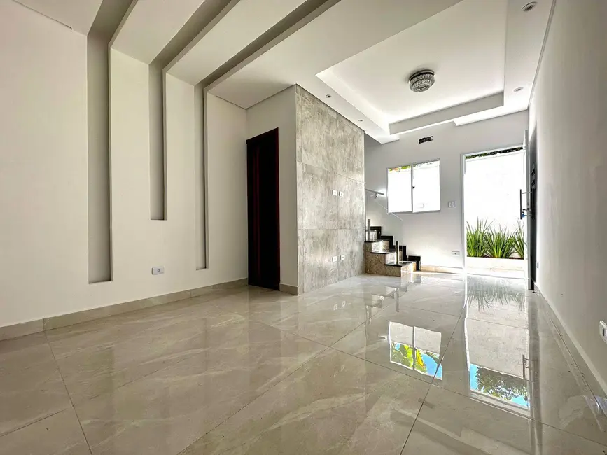 Foto 3 de Casa com 2 quartos à venda, 63m2 em Canto do Forte, Praia Grande - SP