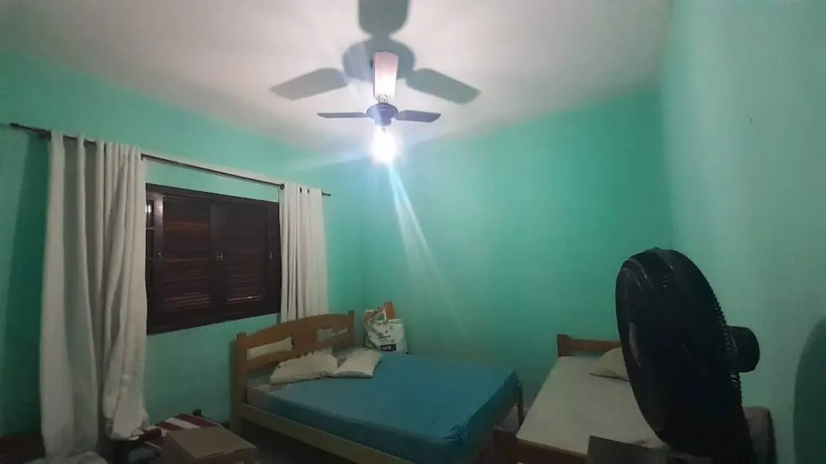 Foto 3 de Casa com 2 quartos à venda, 60m2 em Mongagua - SP