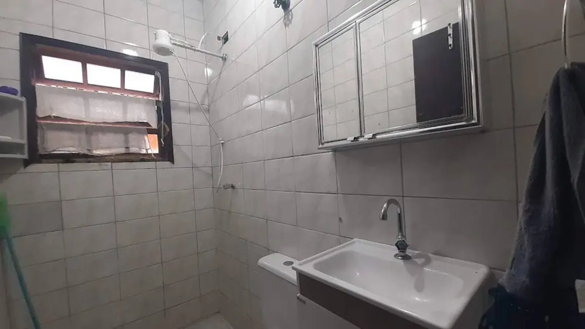 Foto 6 de Casa com 2 quartos à venda, 60m2 em Mongagua - SP
