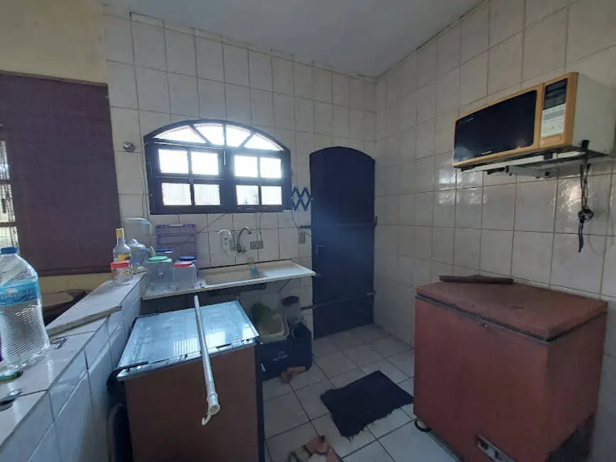 Foto 8 de Casa com 2 quartos à venda, 125m2 em Mongagua - SP