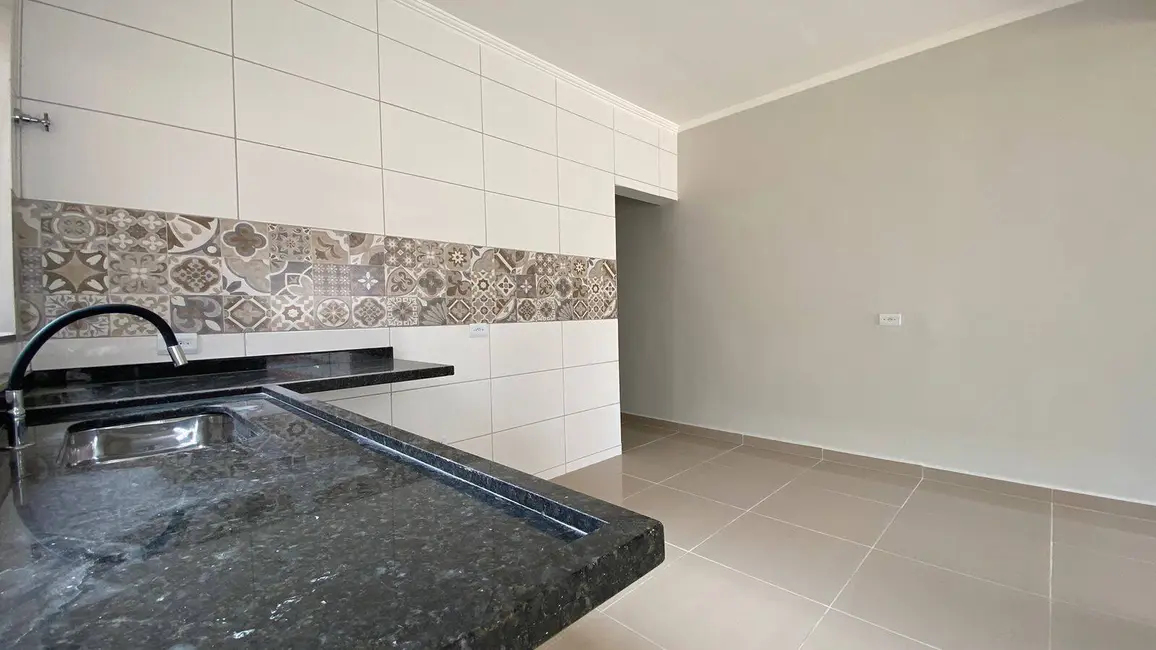 Foto 5 de Casa com 2 quartos à venda, 208m2 em Itanhaem - SP