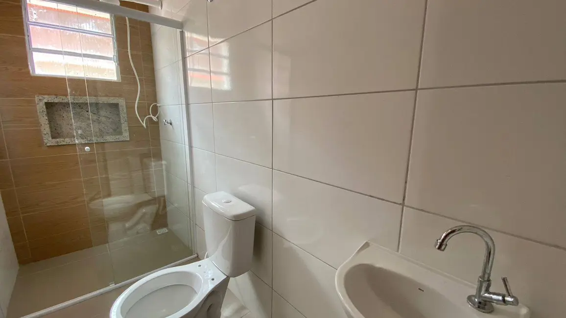 Foto 9 de Casa com 2 quartos à venda, 208m2 em Itanhaem - SP