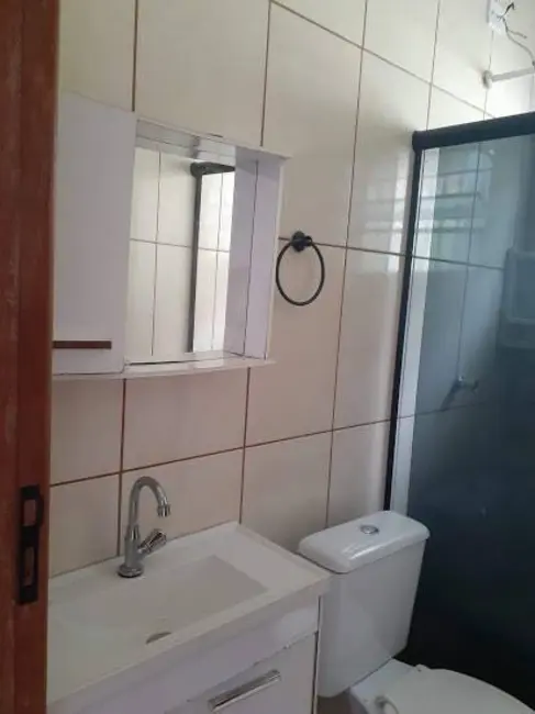 Casa com 2 quartos para alugar, 60m2 em Mongagua - SP - imagem 8 Foto 8 de Casa com 2 quartos para alugar, 60m2 em Mongagua - SP