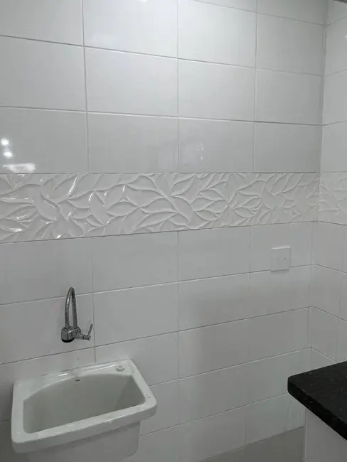 Casa com 2 quartos à venda, 60m2 em Praia Grande - SP - imagem 2 Foto 2 de Casa com 2 quartos à venda, 60m2 em Praia Grande - SP