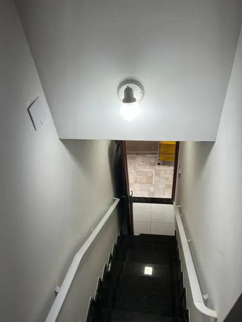 Casa com 2 quartos à venda, 60m2 em Praia Grande - SP - imagem 5 Foto 5 de Casa com 2 quartos à venda, 60m2 em Praia Grande - SP