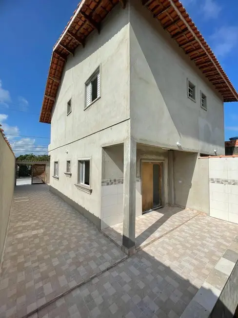Foto 4 de Casa com 2 quartos à venda, 125m2 em Itanhaem - SP
