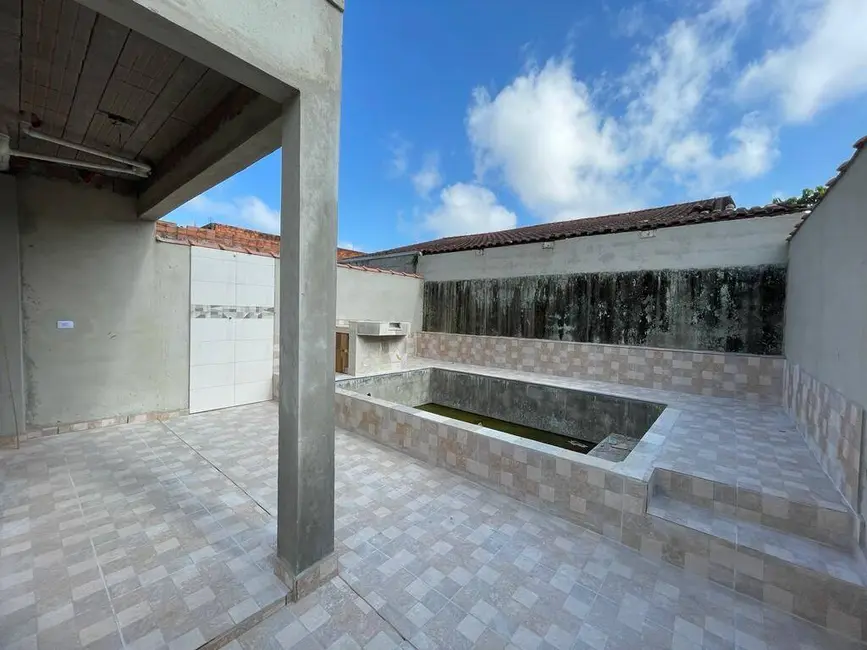 Foto 5 de Casa com 2 quartos à venda, 125m2 em Itanhaem - SP