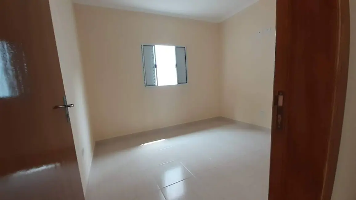 Foto 9 de Casa com 2 quartos à venda, 147m2 em Mongagua - SP