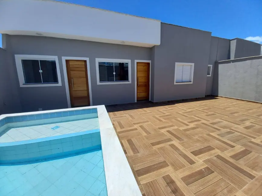 Foto 2 de Casa à venda, 158m2 em Itanhaem - SP