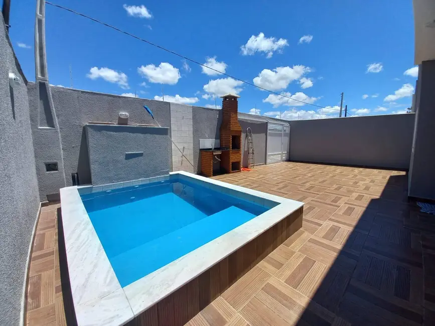 Foto 2 de Casa com 2 quartos à venda, 158m2 em Itanhaem - SP