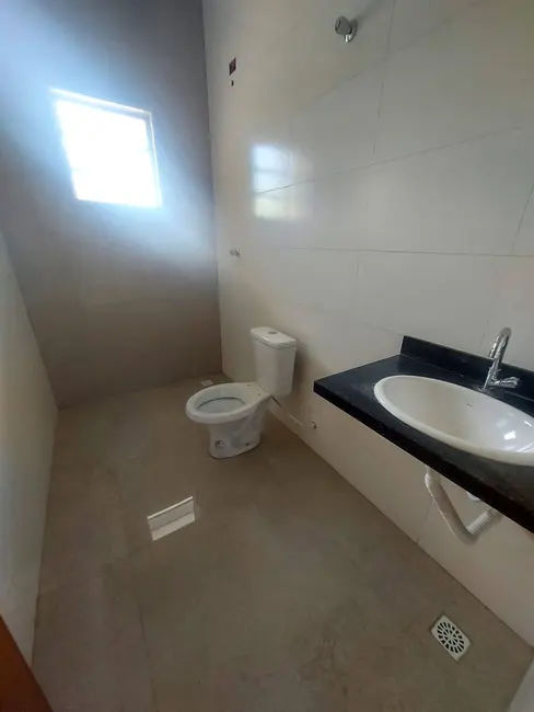 Foto 8 de Casa com 3 quartos à venda, 300m2 em Itanhaem - SP