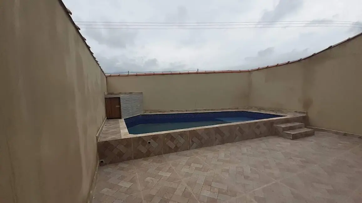 Foto 3 de Casa com 2 quartos à venda, 198m2 em Itanhaem - SP