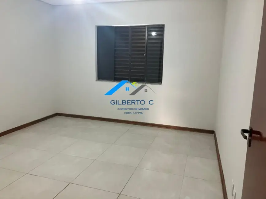 Casa com 3 quartos à venda, 410m2 em Quinta Ranieri, Bauru - SP - imagem 5 Foto 5 de Casa com 3 quartos à venda, 410m2 em Quinta Ranieri, Bauru - SP