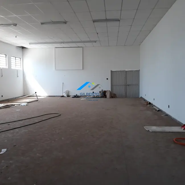 Armazém / Galpão para alugar, 240m2 em Jardim de Allah, Bauru - SP - imagem 7 Foto 7 de Armazém / Galpão para alugar, 240m2 em Jardim de Allah, Bauru - SP