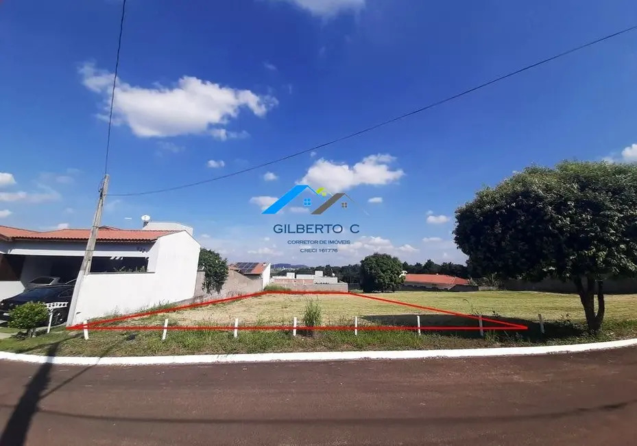 Foto 2 de Terreno / Lote à venda, 600m2 em Piratininga - SP