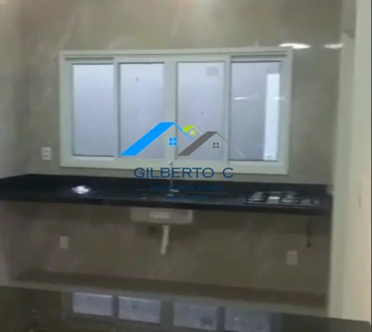 Casa com 3 quartos à venda, 160m2 em Piratininga - SP - imagem 4 Foto 4 de Casa com 3 quartos à venda, 160m2 em Piratininga - SP