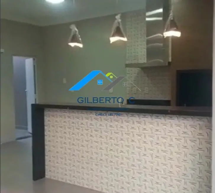 Casa com 3 quartos à venda, 160m2 em Piratininga - SP - imagem 1 Foto 1 de Casa com 3 quartos à venda, 160m2 em Piratininga - SP