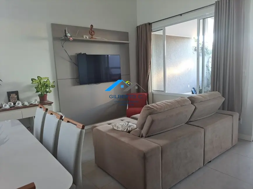 Casa com 3 quartos à venda, 175m2 em Piratininga - SP - imagem 6 Foto 6 de Casa com 3 quartos à venda, 175m2 em Piratininga - SP