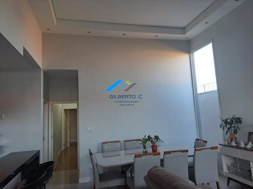 Casa com 3 quartos à venda, 175m2 em Piratininga - SP - imagem 9 Foto 9 de Casa com 3 quartos à venda, 175m2 em Piratininga - SP