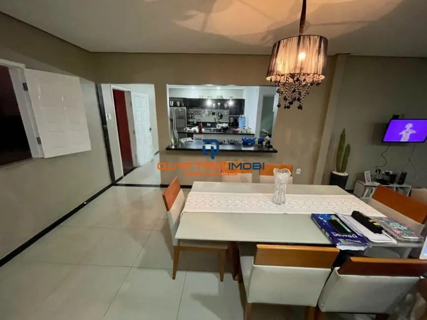 Foto 1 de Casa com 4 quartos à venda, 140m2 em Atalaia, Aracaju - SE