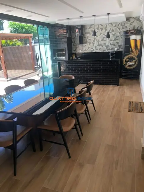 Foto 8 de Casa com 4 quartos à venda, 350m2 em Aracaju - SE