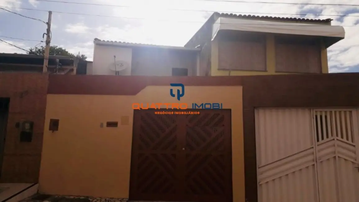 Foto 2 de Casa com 2 quartos à venda, 157m2 em Cirurgia, Aracaju - SE