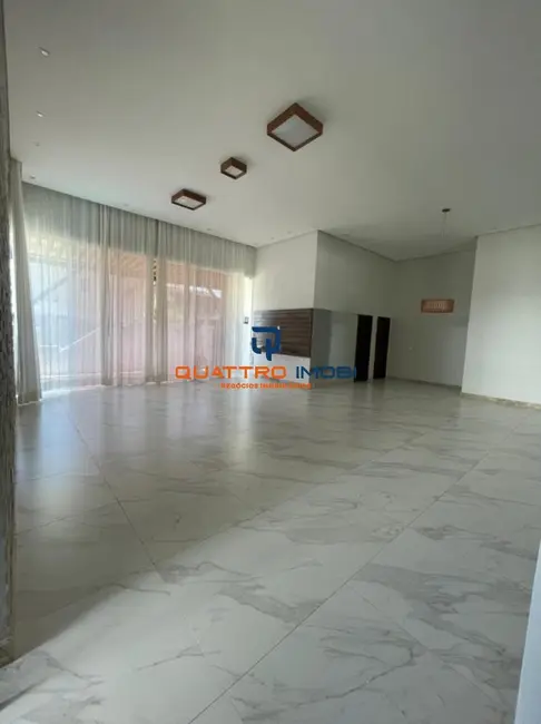 Foto 2 de Casa com 5 quartos à venda, 269m2 em Centro, Barra Dos Coqueiros - SE