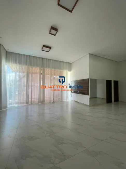 Foto 3 de Casa com 5 quartos à venda, 269m2 em Centro, Barra Dos Coqueiros - SE