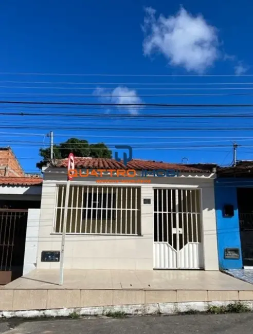 Foto 1 de Casa com 3 quartos à venda, 110m2 em América, Aracaju - SE