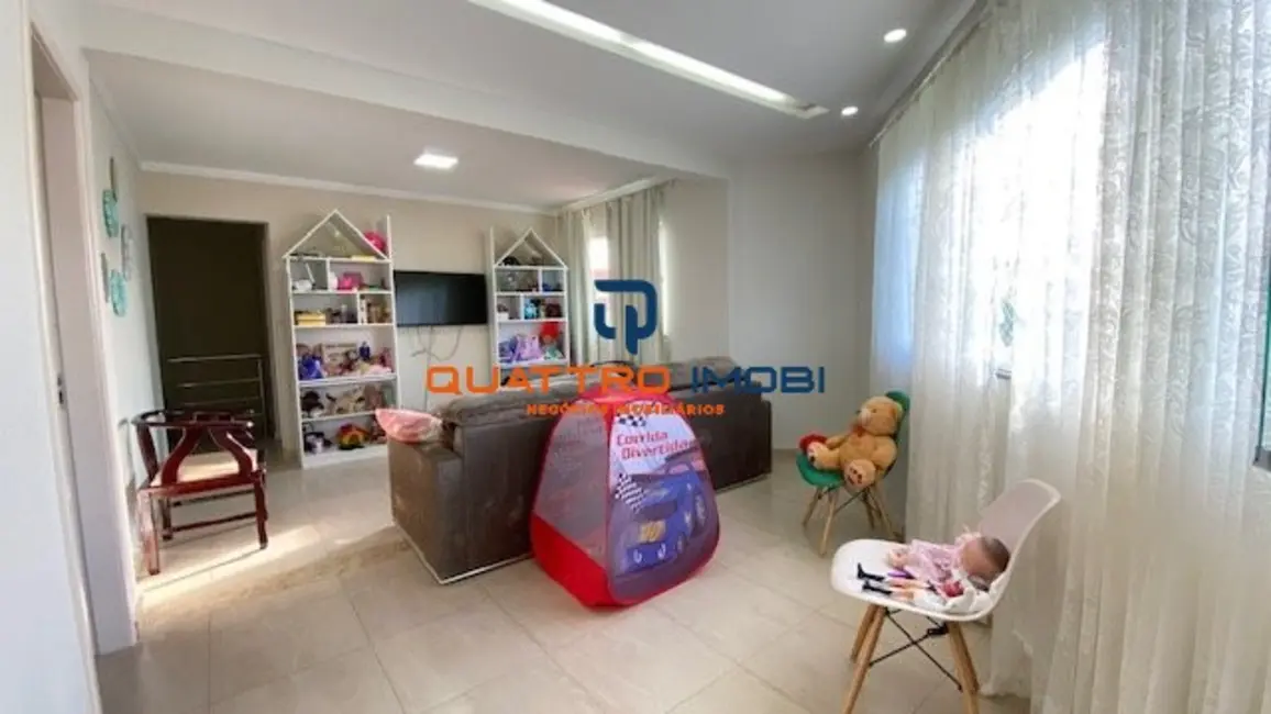 Casa com 4 quartos à venda, 180m2 em Ponto Novo, Aracaju - SE - imagem 8 Foto 8 de Casa com 4 quartos à venda, 180m2 em Ponto Novo, Aracaju - SE