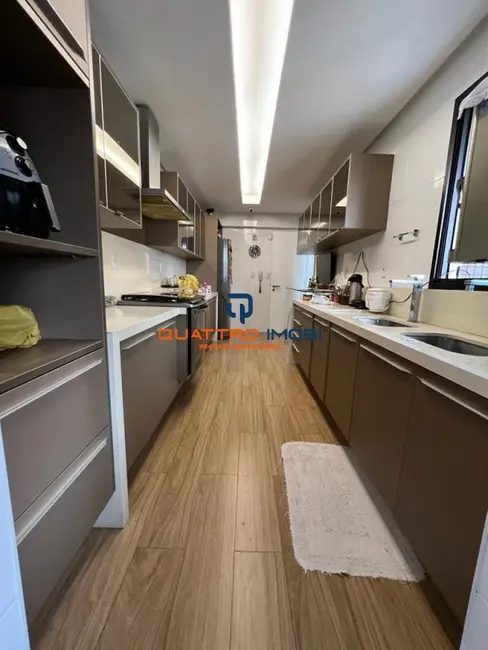 Apartamento com 4 quartos para alugar, 220m2 em Jardins, Aracaju - SE - imagem 4 Foto 4 de Apartamento com 4 quartos para alugar, 220m2 em Jardins, Aracaju - SE