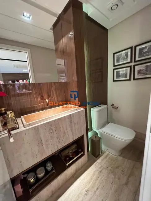 Apartamento com 4 quartos para alugar, 220m2 em Jardins, Aracaju - SE - imagem 6 Foto 6 de Apartamento com 4 quartos para alugar, 220m2 em Jardins, Aracaju - SE