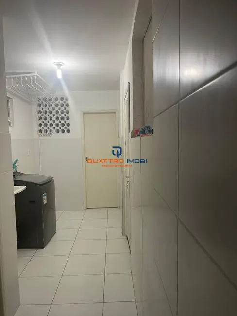 Apartamento com 3 quartos à venda, 119m2 em Treze de Julho, Aracaju - SE - imagem 4 Foto 4 de Apartamento com 3 quartos à venda, 119m2 em Treze de Julho, Aracaju - SE