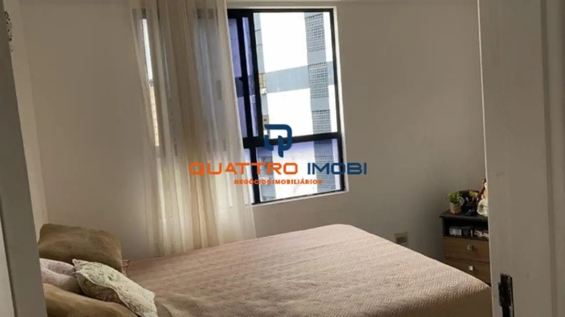 Foto 11 de Apartamento à venda, 79m2 em Jardins, Aracaju - SE