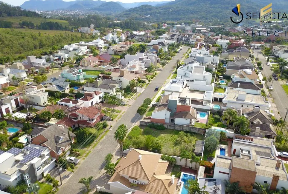 Foto 2 de Terreno / Lote à venda, 966m2 em São José, Santa Maria - RS