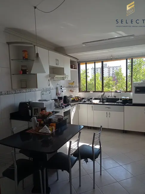 Foto 2 de Apartamento com 4 quartos à venda, 203m2 em Bonfim, Santa Maria - RS