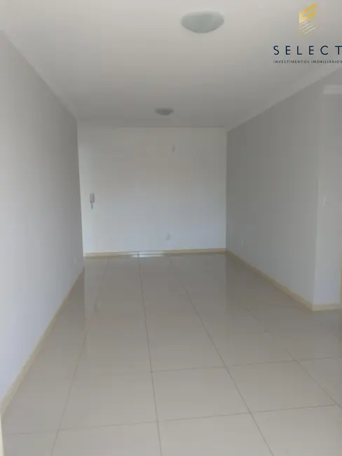 Foto 2 de Apartamento com 2 quartos à venda, 93m2 em Centro, Santa Maria - RS