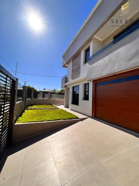 Foto 2 de Sobrado com 3 quartos à venda, 139m2 em Camobi, Santa Maria - RS