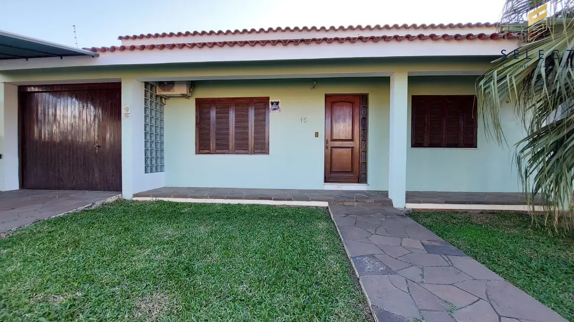 Casa com 3 quartos à venda, 180m2 em Camobi, Santa Maria - RS - imagem 1 Foto 1 de Casa com 3 quartos à venda, 180m2 em Camobi, Santa Maria - RS