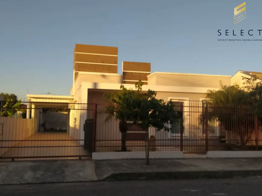 Foto 1 de Casa com 2 quartos à venda, 140m2 em Urlândia, Santa Maria - RS