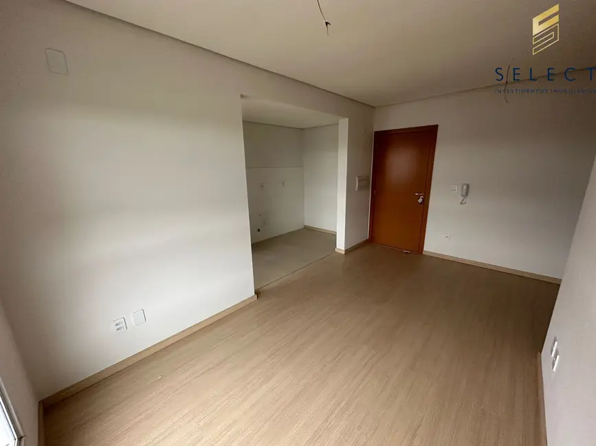 Foto 1 de Apartamento com 2 quartos à venda, 65m2 em Presidente João Goulart, Santa Maria - RS
