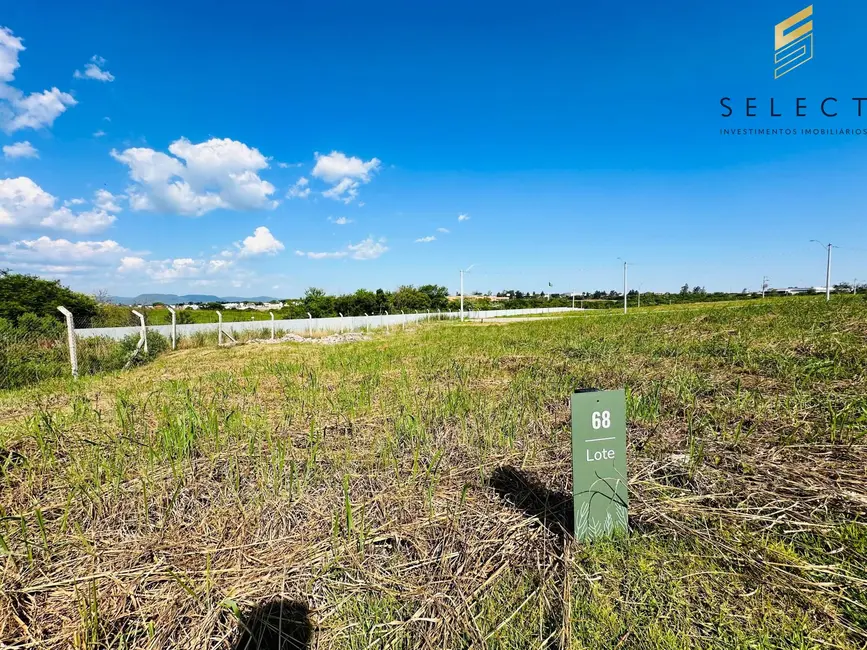 Foto 1 de Terreno / Lote à venda, 672m2 em São José, Santa Maria - RS