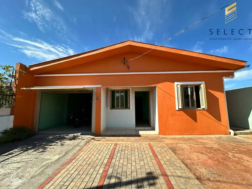 Foto 1 de Casa com 2 quartos à venda, 116m2 em São João, Santa Maria - RS