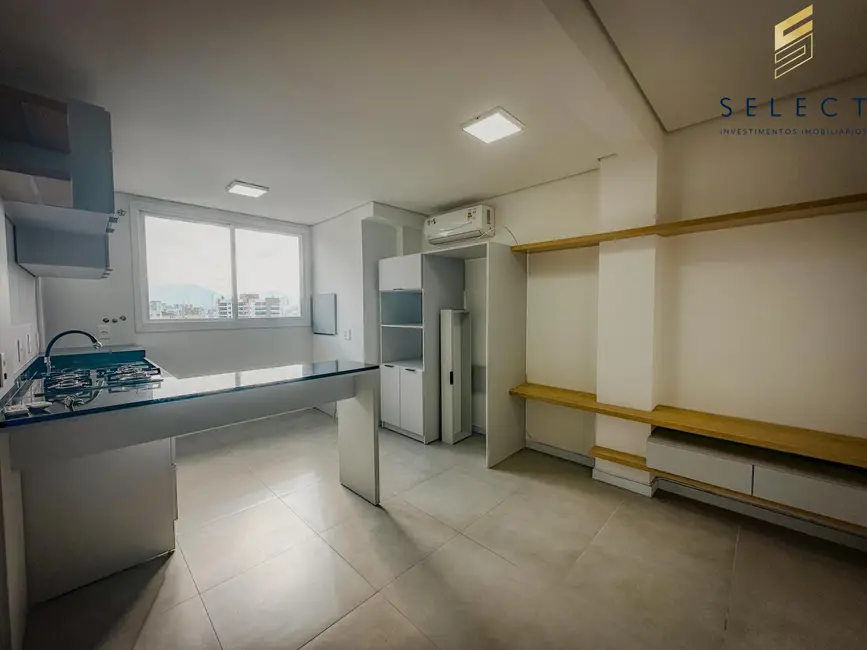 Apartamento com 1 quarto para alugar, 32m2 em Nossa Senhora de Lourdes, Santa Maria - RS - imagem 1 Foto 1 de Apartamento com 1 quarto para alugar, 32m2 em Nossa Senhora de Lourdes, Santa Maria - RS