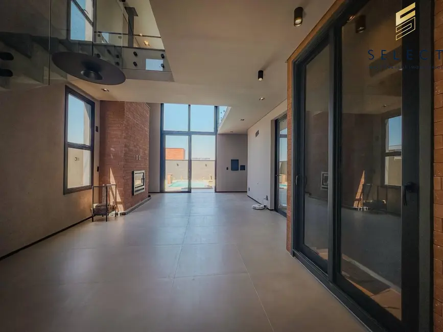 Foto 4 de Casa de Condomínio com 3 quartos à venda, 217m2 em Tomazetti, Santa Maria - RS