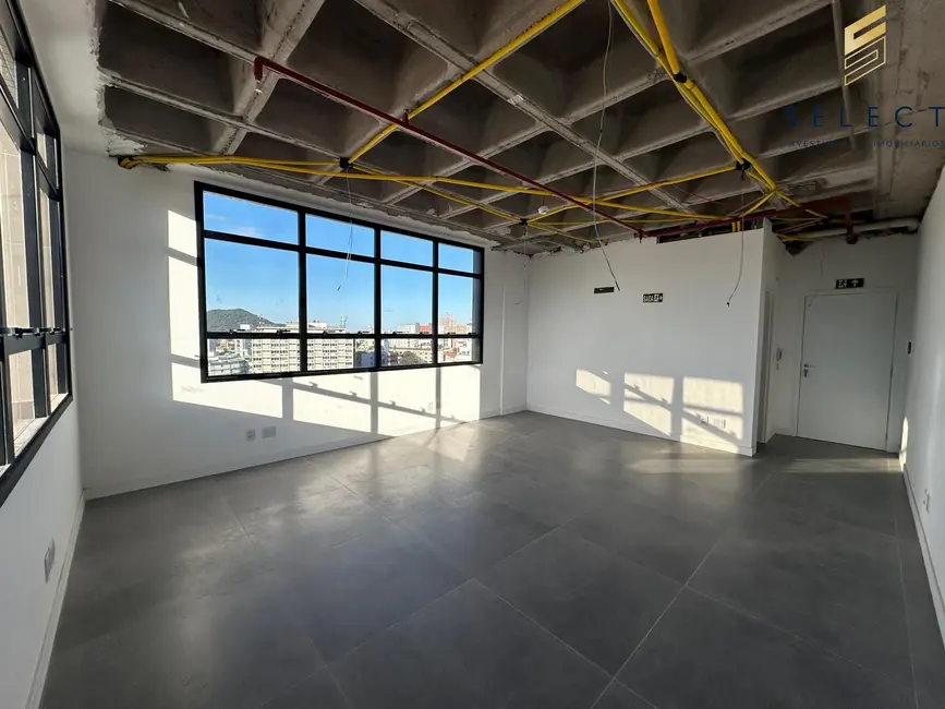 Foto 4 de Sala Comercial com 1 quarto para alugar, 39m2 em Centro, Santa Maria - RS