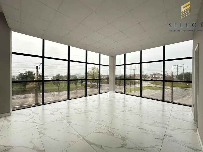 Foto 1 de Sala Comercial com 1 quarto para alugar, 34m2 em Camobi, Santa Maria - RS